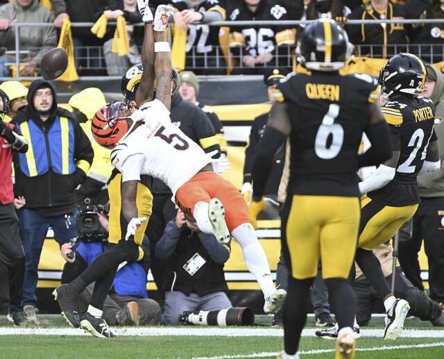 9051415_web1_ptr-SteelersBengals19-111725