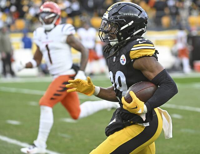 9051415_web1_ptr-SteelersBengals23-111725