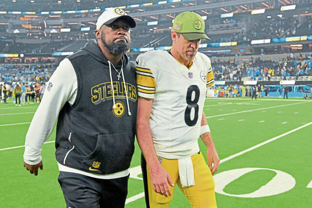 9051685_web1_2025-11-10T051056Z_74053633_MT1USATODAY27550652_RTRMADP_3_NFL-PITTSBURGH-STEELERS-AT-LOS-ANGELES-CHARGERS
