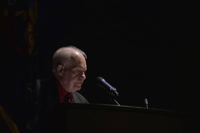 9053391_web1_gtr-lo-WCCCPoliceGraduation101