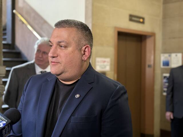 9053424_web1_FOP-Lodge-91-President-Mike-Slawianowski