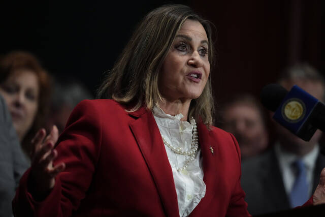 9054060_web1_ap24037854080521