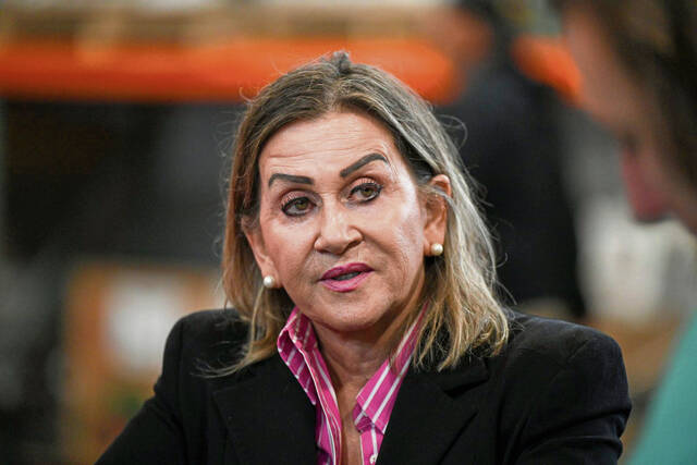 9054060_web1_gtr-wardcancer103-103024