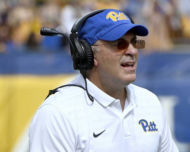 9055848_web1_ptr-PittFB02-101625