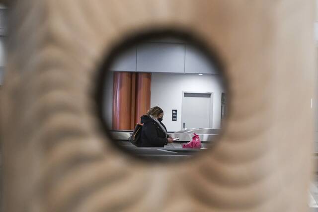 9055972_web1_ptr-dayoneairport008-111925