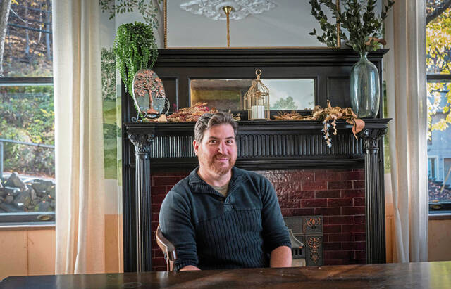 9056337_web1_her-sauer1-112025