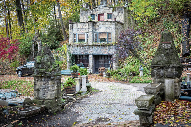 9056337_web1_her-sauer19-112025