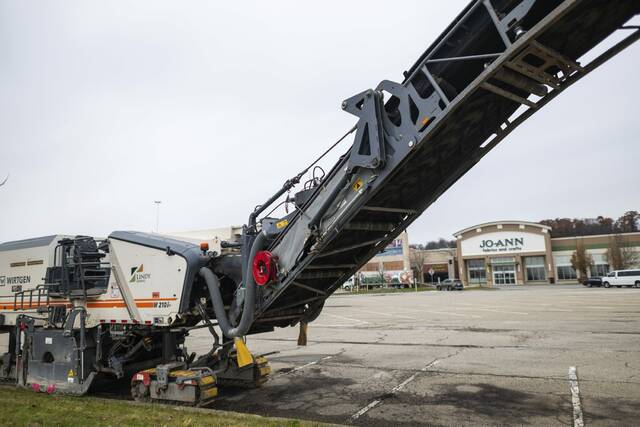 9056715_web1_vnd-millspaving1-111825