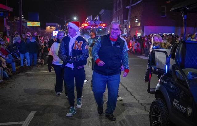 9056777_web1_gtr-lo-lightnorwin10-112125