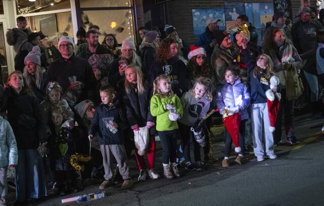 9056777_web1_gtr-lo-lightnorwin22-112125