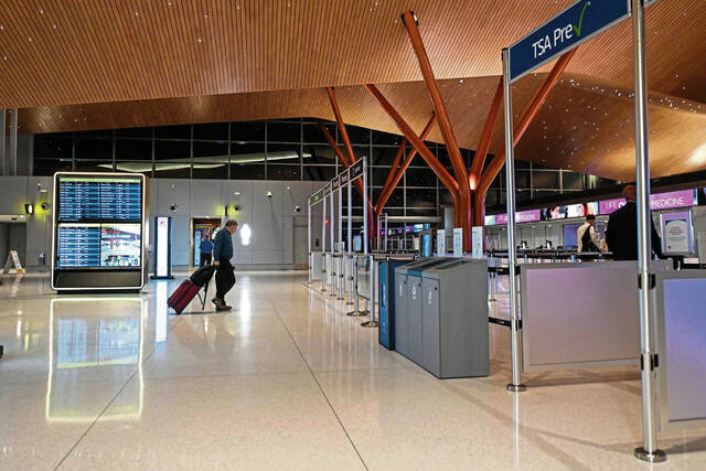 9057826_web1_ptr-dayoneairport002-111925