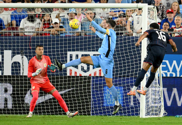 9059190_web1_9059190-3c86dec06dc74567bce4fe00e64d5523