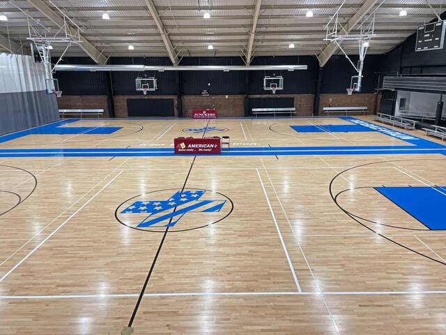 9059884_web1_te-FieldHouse2-121125