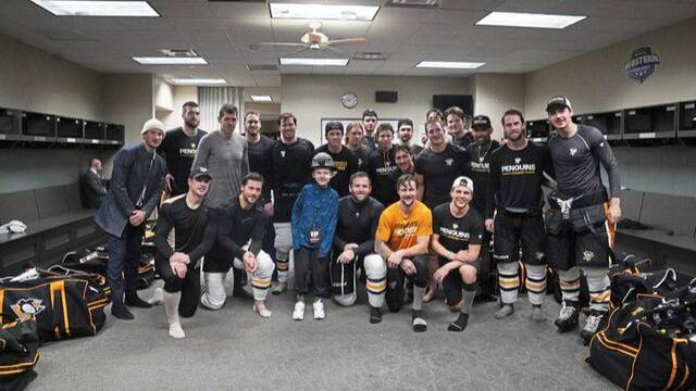 9064282_web1_ptr-pensweston-112125