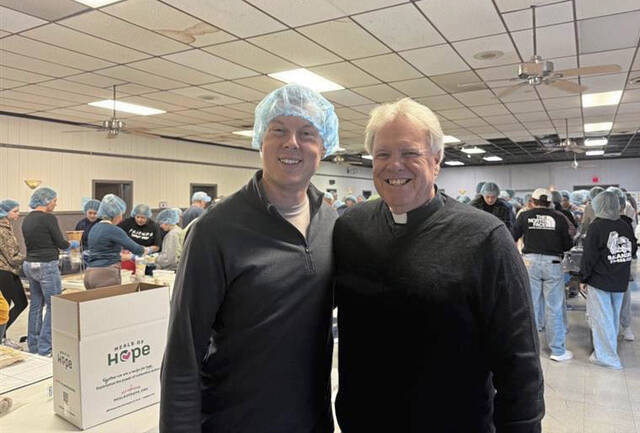 9067052_web1_gtr-ThriftShopAction04WW-112325