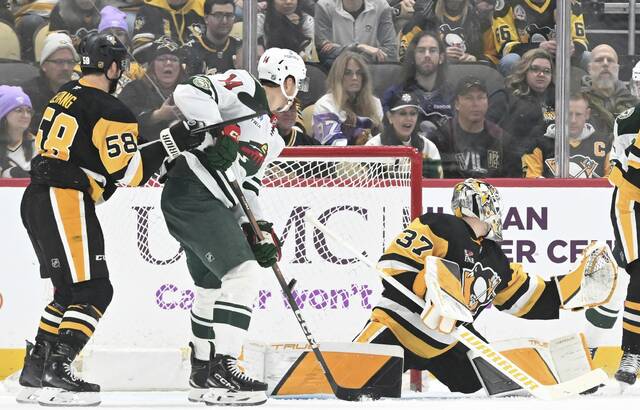 9067583_web1_ptr-PensWild03-112225