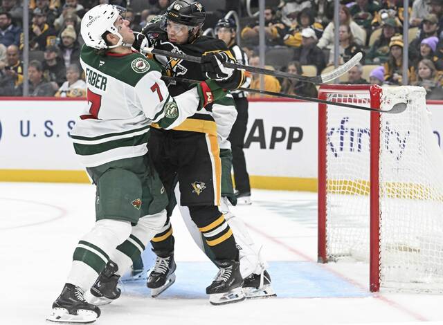 9067583_web1_ptr-PensWild11-112225