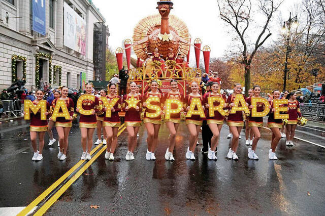 9067716_web1_ptr-TVTalk6-11252025-MacysParade
