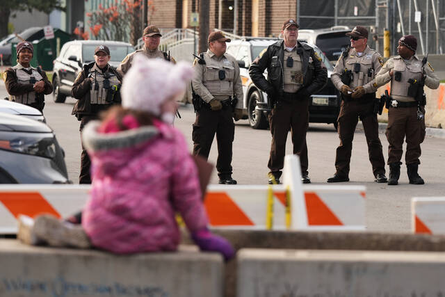 9068041_web1_9068041-e51bc6f610d543af8b7f4a9211f5755a