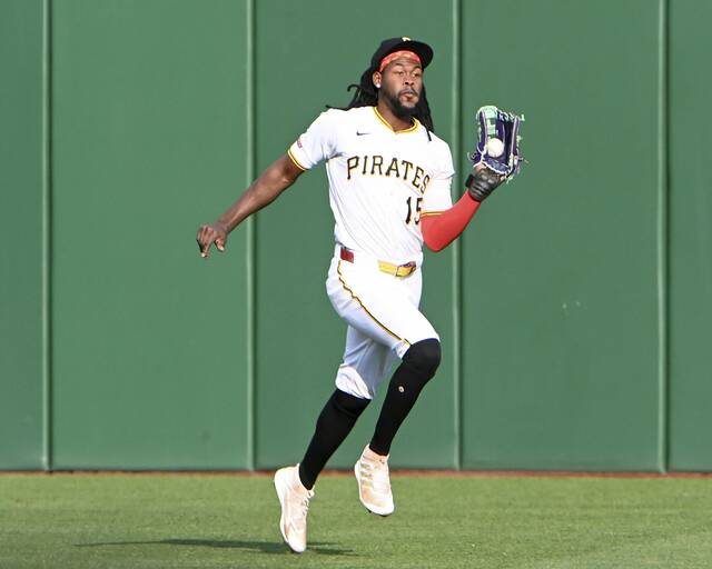 9069004_web1_ptr-BucsAstros04-060525