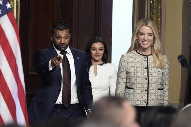 9072588_web1_AP25052838447893