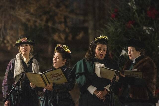 9077597_web1_wep-lo-latrobelights2-121023