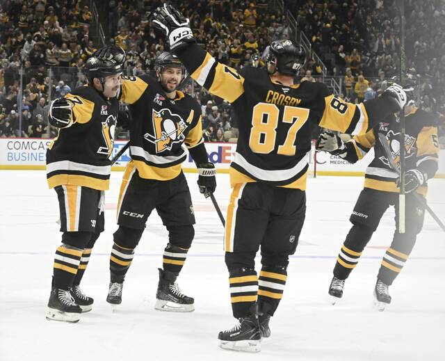 9080115_web1_ptr-PensSabres11-112725