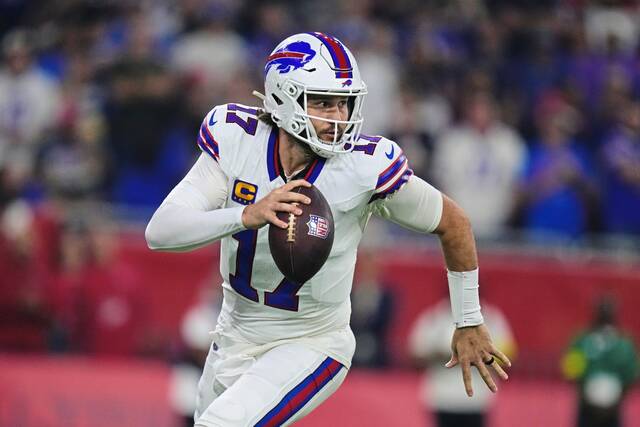 9082424_web1_AP25325053345968