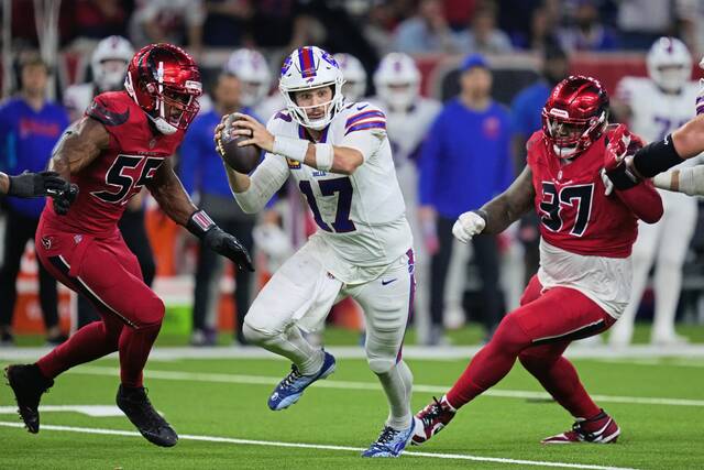 9082424_web1_AP25325164974150