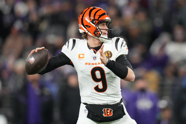 Bengals win in Joe Burrow’s return, taking advantage of 5 Baltimore turnovers