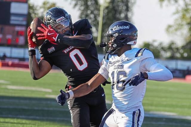 9084256_web1_gtr-CalFB1-112925