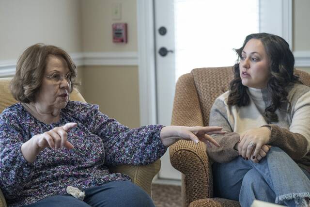 9001686_web1_gtr-GrandmaCookies105-111025