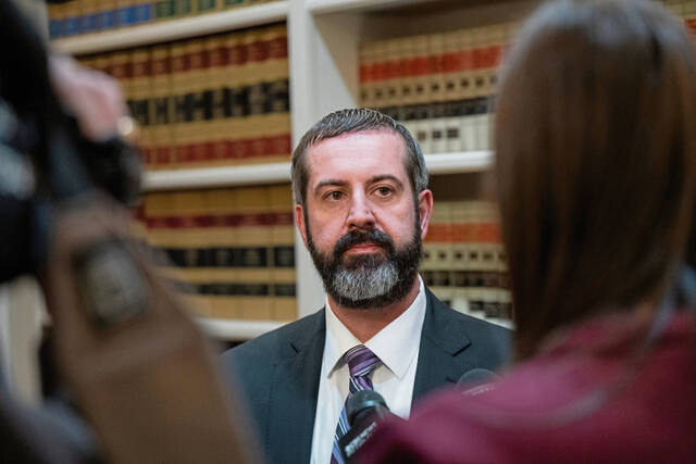 9042533_web1_GTR-Renesmay206-111525