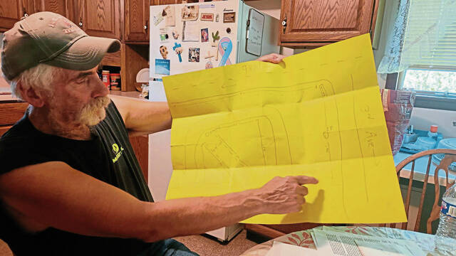 9078137_web1_gtr-TinsmillMACHULSKY-120125