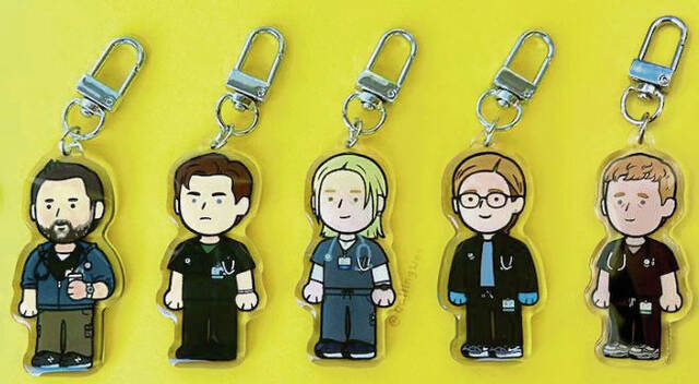 9080513_web1_ptr-ViewingTip1b-12072025-ThePitt-key-chains