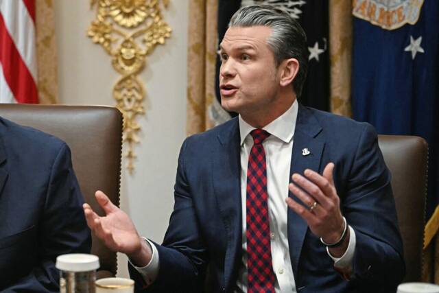 9086128_web1_gtr-cmns-Goldberg-120425