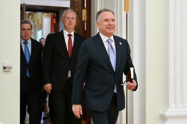 9089214_web1_9089214-7b35628d57cd408dbe9a91f7d6f1900b