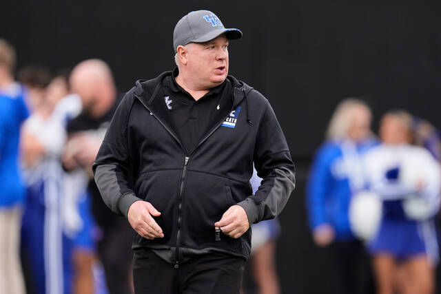 Kentucky fires SEC’s longest-tenured coach in Mark Stoops in his 13th season