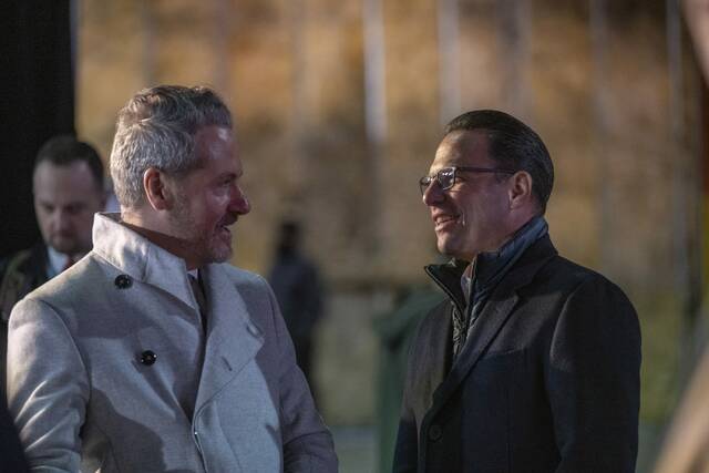 9089643_web1_ptr-EsplanadeGroundbreaking104-120225