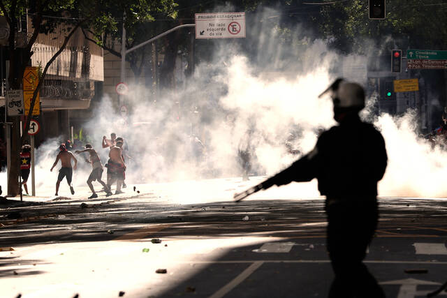 9089731_web1_AP25334686885892