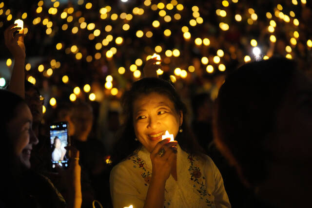 Slide 
													
													6