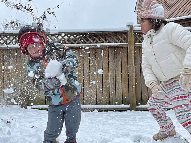 9092855_web1_her-lo-firstsnow-121125