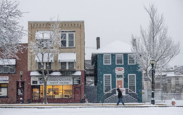 9092970_web1_VND-SnowFeature106-120325