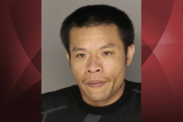 9094302_web1_vnd-SpringTownScam-100725-001