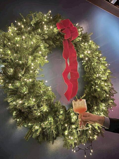 9096553_web1_sew-BarNoel-1