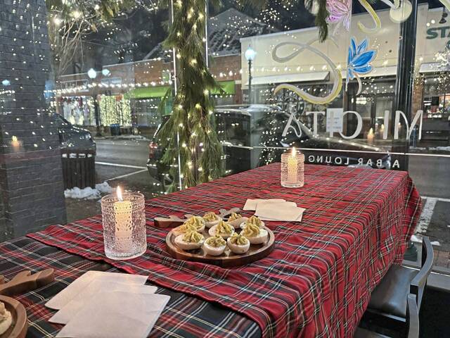 9096553_web1_sew-BarNoel-4