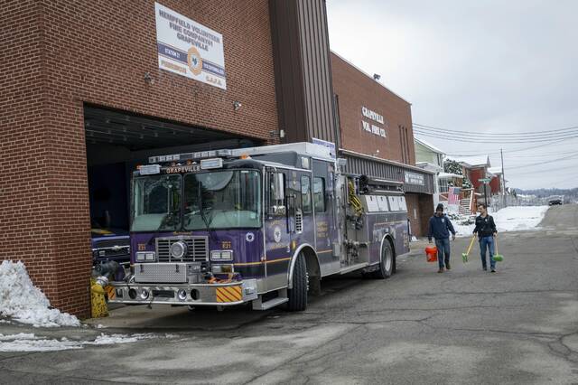 9097127_web1_gtr-GrapevilleMerge4-120425