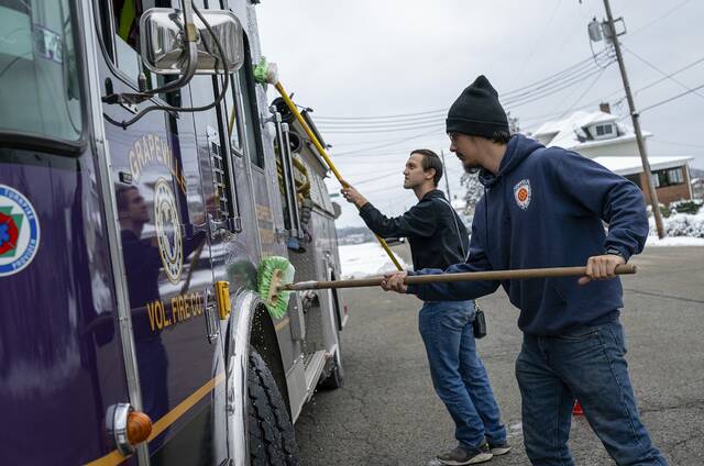 9097127_web1_gtr-GrapevilleMerge6C-120425