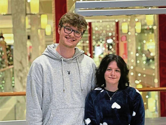 9098370_web1_vnd-InPersonShop11