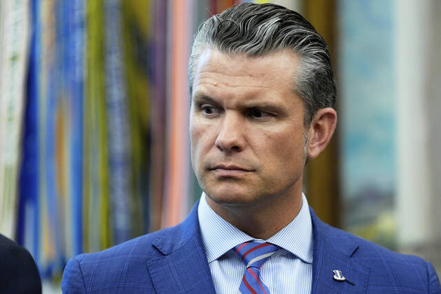 Resurfaced Hegseth video intensifies clash over Democrats’ message on illegal military orders